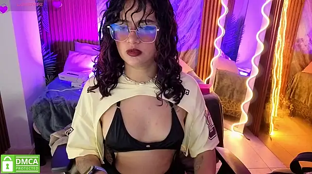 Kristen_tay - put on lush 😈