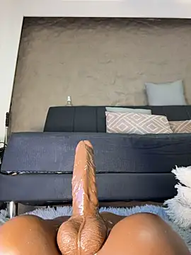 Isa__Blanc - mesyy squirt for you