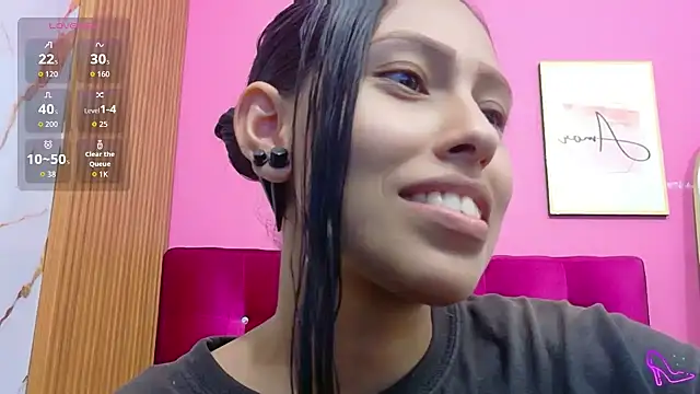 Yourcuteneighbourr - squirt show