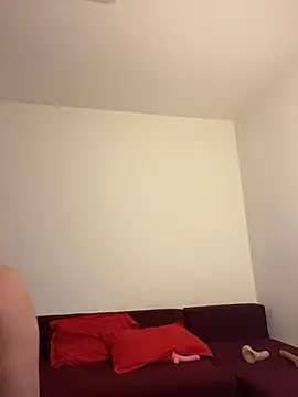 KeiraVVS_ - 5 FINGERS INSIDE MY ASSHOLE WTF