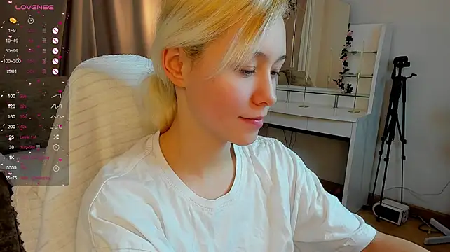 EmilyTrase - lick lips