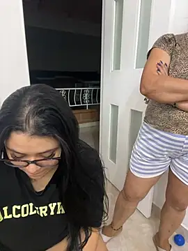 Alissonfernandez_ - Nana spanks her tits