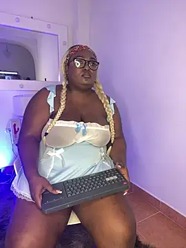 May_storm - Hold it on mouth challenge 💋