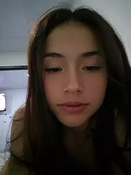 Emilly_gxx - Let's talk for a while