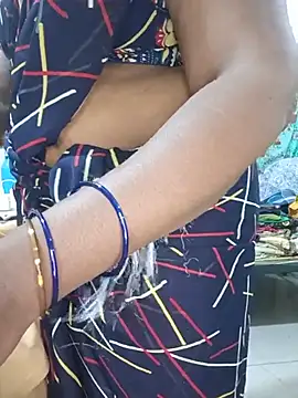 Tamil-hotwife - Pussy show 💦💦🫦🔥🔥