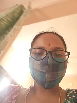 Telugu_ammaye_001 - Boobs show