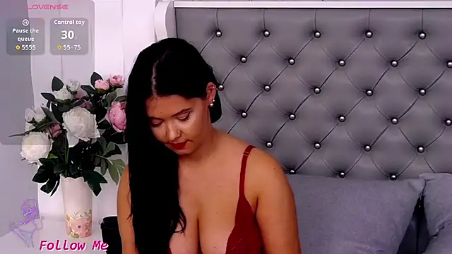 IsabellaFrank - Intense pussy play +2 min Lush Control