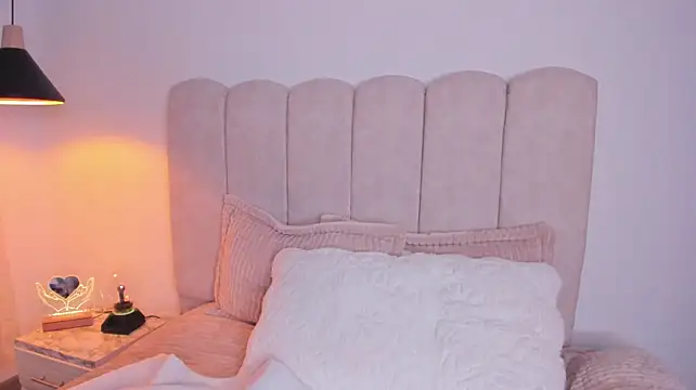 AndyBluee - suck your dick with tits out