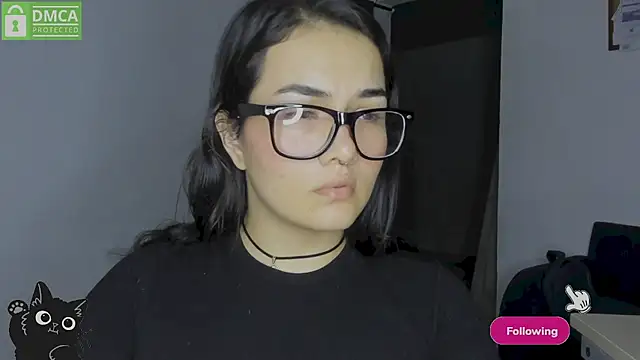Babe-sofi - Fuck my fat pussy guy!