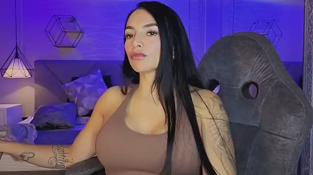 Brendasweet10 - OIL ON MY TITS