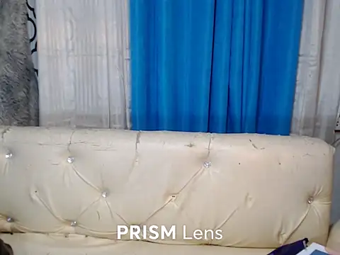 Pnay_offlimit - show pussy