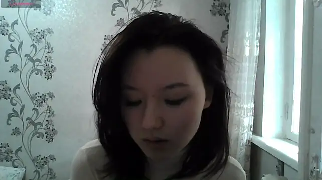 QuyenLuellen - Lick my sweet lips