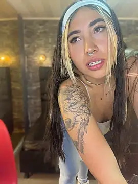 ManuelaVeeleez - twerking