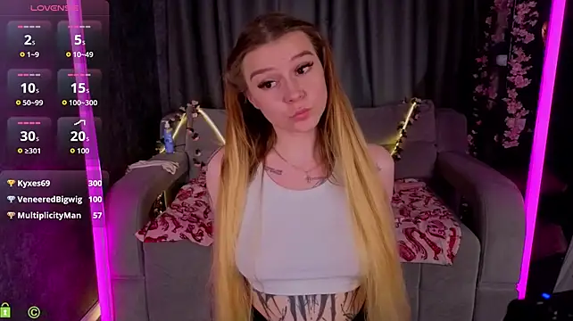 Amy_Davesss - tease nipples