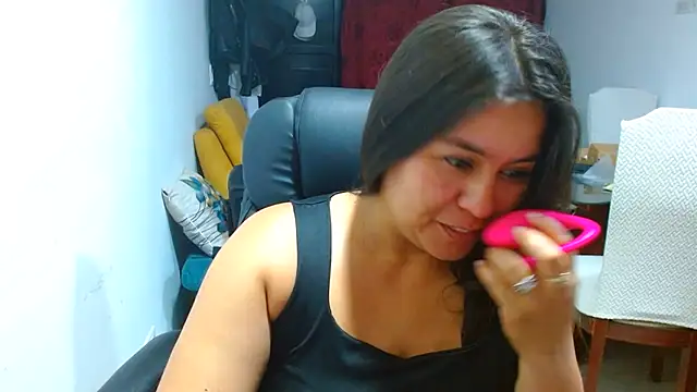 Ixchel_Anaid - Show titis