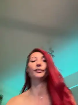AlyxVonD - fingering pussy