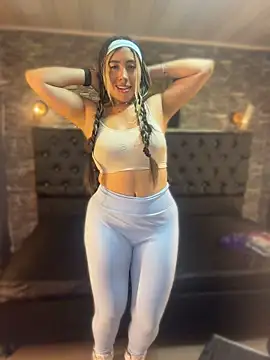 ManuelaVeeleez