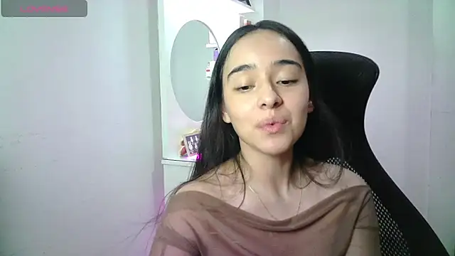 Aineangeel - oil ass