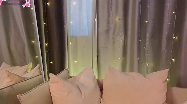 JessRosen - bounce my boobs close up