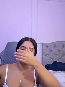 Isa_squirt1 - TRY TO MAKE ME SQUIRT😈🥵