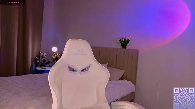 Moon_sannyy - squeese bobs shaking and jump