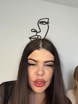 AmelliaDiamond - 2 gerl full naked