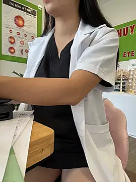 Sneaky_Cumshoot - Intern is masturbating in ophthalmology
