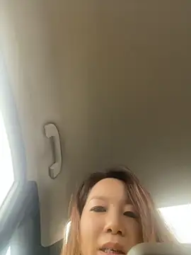 Si-si-love - 明天户外找个陌生人摸我的胸