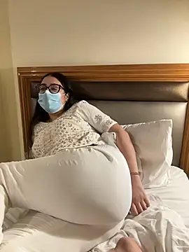 JAsMinE678 - anal in group show