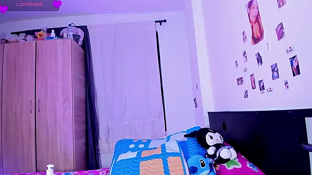 ShaunaDream - Ride Dildo Show