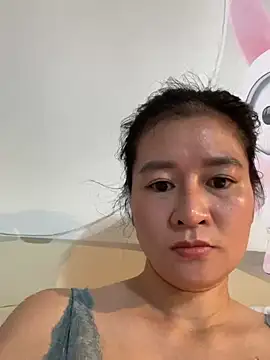 Miuxynh - I earn money to buy land .