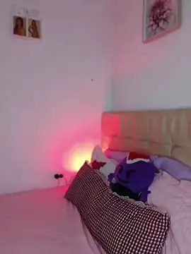 Model_salo - SHOW NAKED