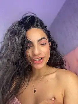 AlmaWhitmore - RUB PUSSY INSIDE PANTY! 😈