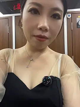 YummyLoveYou - 口交大鸡吧一分钟