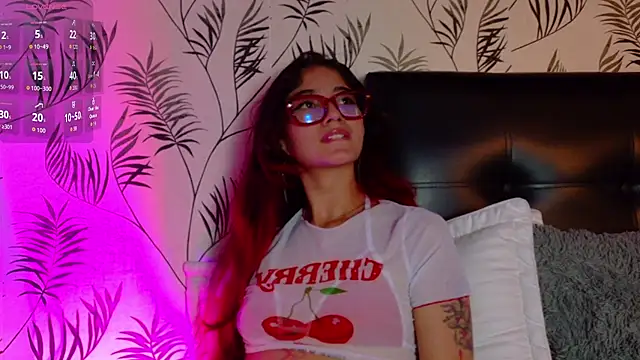 IaraRivers - naked + domi 5 min