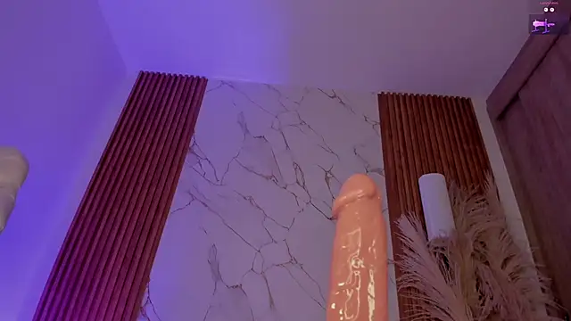 Sara_gwen - creampie pussy sara