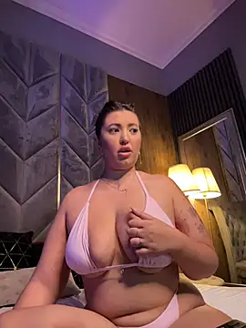 CleoLangley - Ass tease 🍑