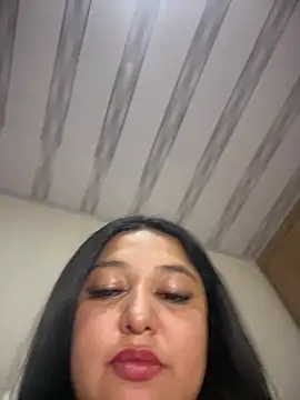 Kym_Owens - SHOW pussy 🎃🐝❤️‍🔥