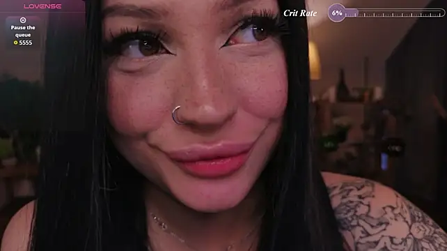 LisaaLiss - suck finger with eyeconact