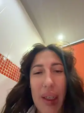 AleksandraRich - Naked in the toilet with the door open😈