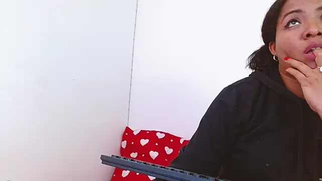 Keilasweet1 - Make me really horny