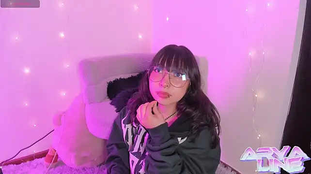 ArysUwU - SPANK ASS X5