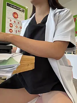 Sneaky_Cumshoot - Intern is masturbating in ophthalmology