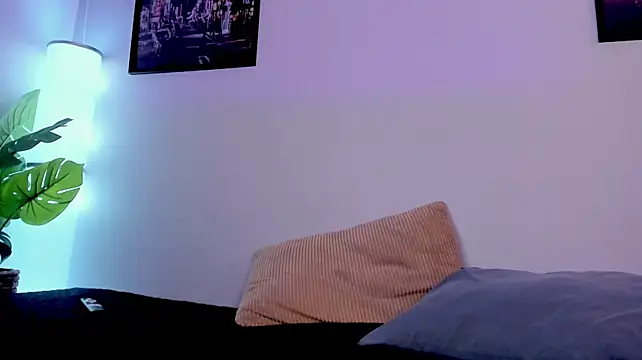 Abby_Meloddy - Two fingers asshole 🔥🥵