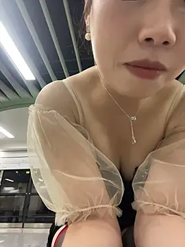 YummyLoveYou - 口交大鸡吧一分钟