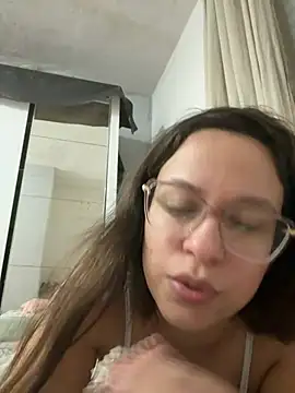 Milaluana_ofc - Bater uma gozar