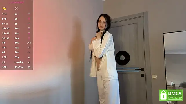 ReikoBartone - Eye contact close + touch my lips