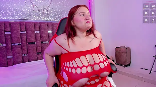LunaPleasure - SPANKS *10 MY ASS + TITSJOB
