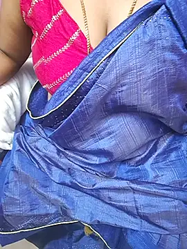 Tamil_Ammani - Boobs show😜😜😝🥰🔥🔥🔥