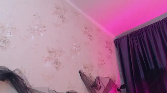 Nina_Blum_ - pussy close up